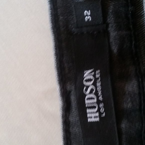 HUDSON HOLLY CROP FLARE 32 - Picture 2 of 4